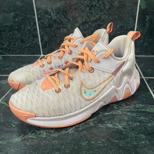 Nike Giannis Immortality Force Field Super Smoothie Size 4Y Used. Open to offers